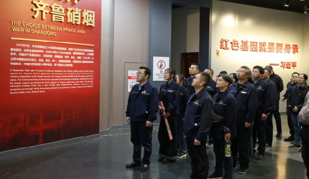賡續(xù)紅色英烈志  智芯奮進(jìn)揚(yáng)清風(fēng)——城投設(shè)計(jì)黨總支赴濟(jì)南革命烈士陵園開(kāi)展清明祭掃活動(dòng)